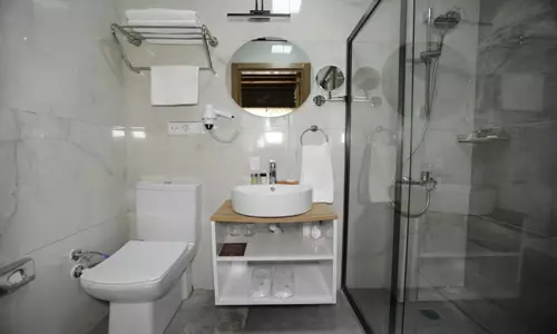 هتل ددمان ریزورت و آکوا پارک وان